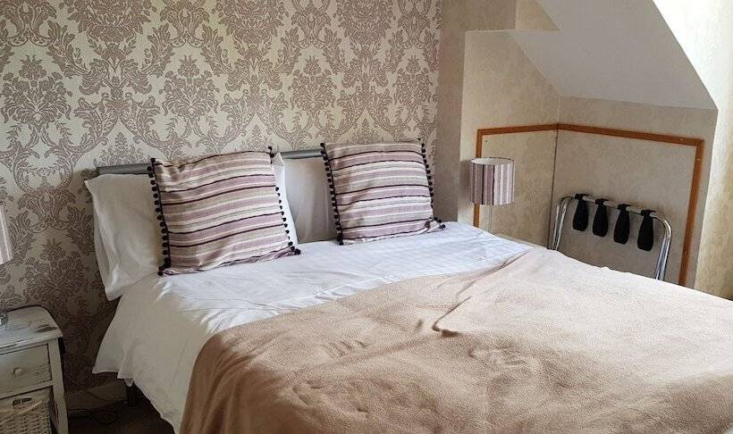 Hotel Coire Glas Guest House