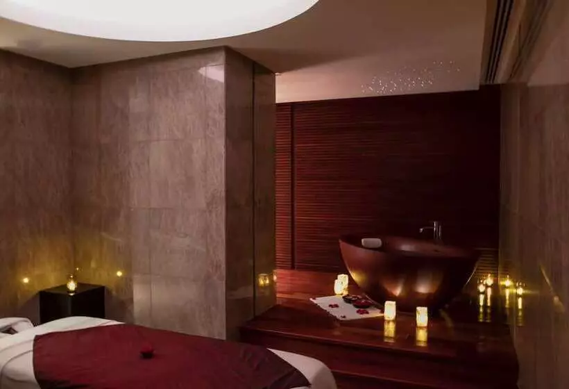 ホテル Conrad Abu Dhabi Etihad Towers