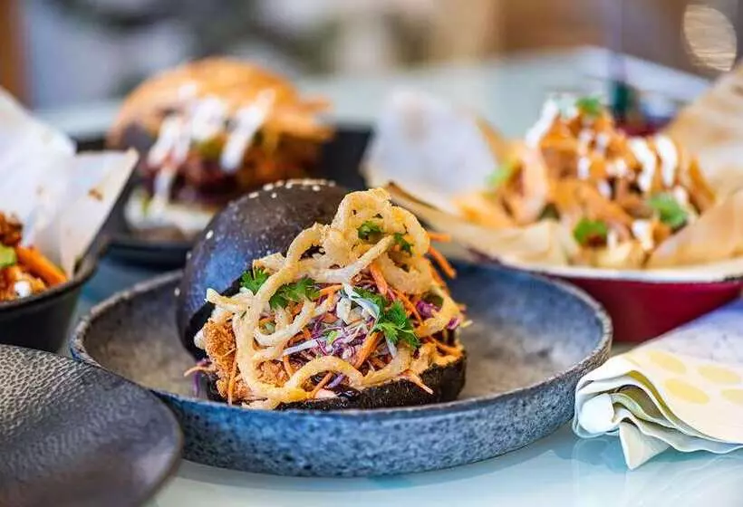 ホテル Conrad Abu Dhabi Etihad Towers