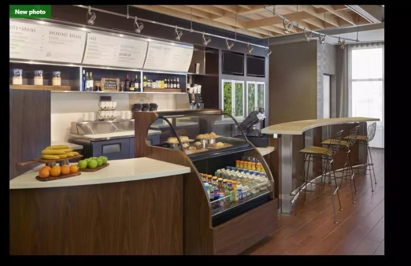 Hôtel Courtyard By Marriott Kingston Highway 401