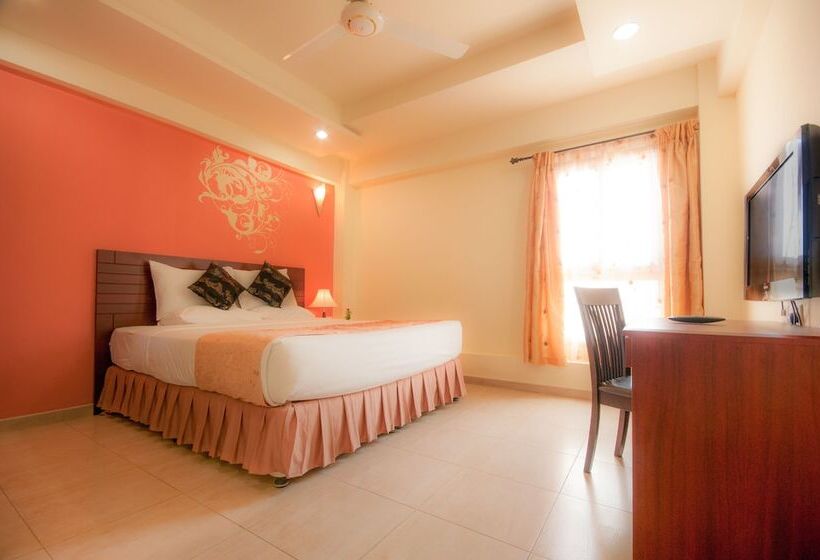 هتل Crystal Suites