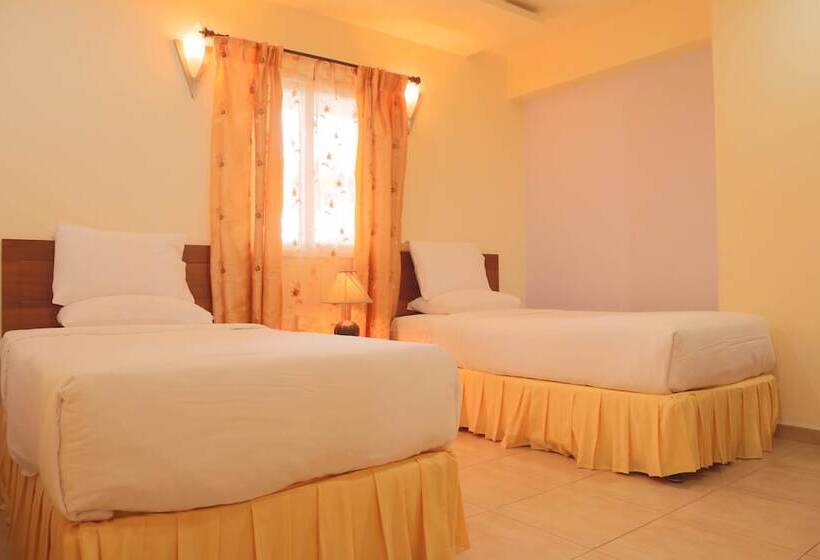 هتل Crystal Suites