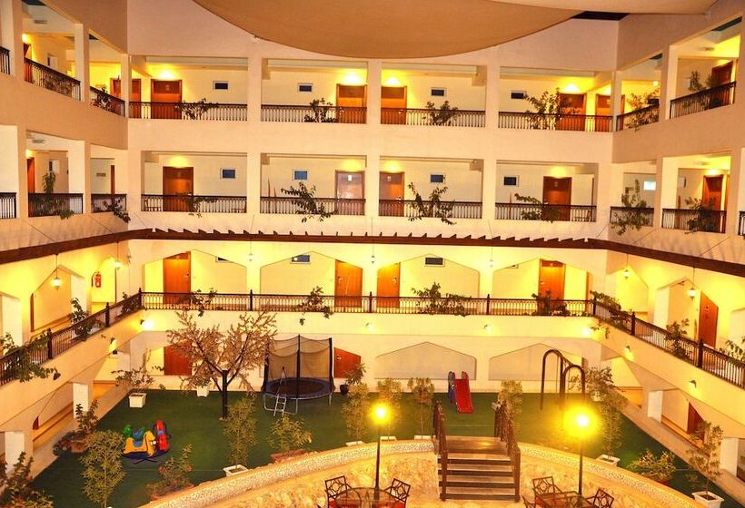 هتل Crystal Suites