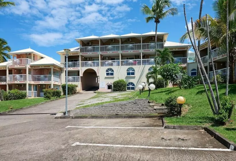 هتل Diamant Beach