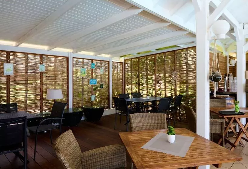 هتل Diamant Beach