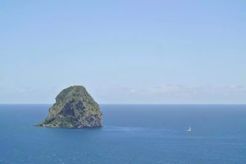 هتل Diamant Beach