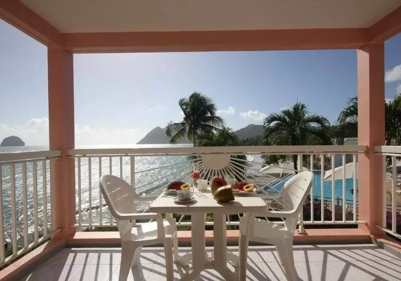 هتل Diamant Beach