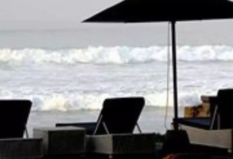 Отель Era Beach