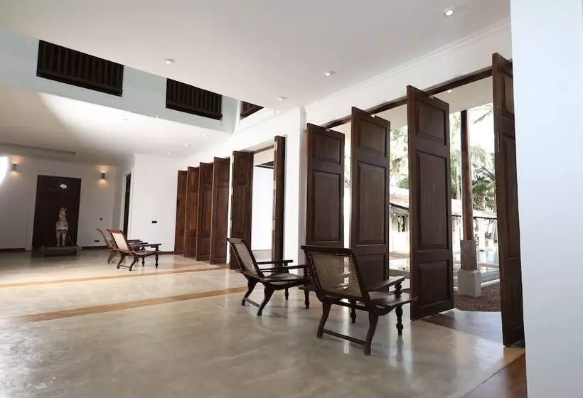 Отель Era Beach