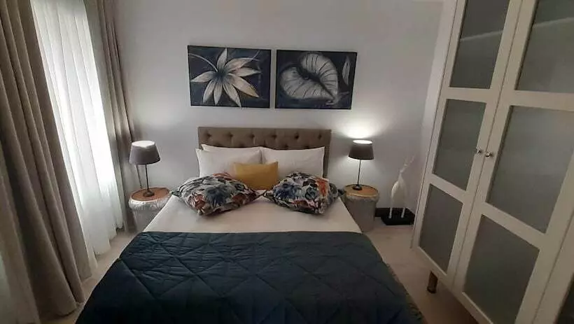 هتل Guesthouse Indongo