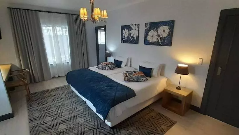 هتل Guesthouse Indongo