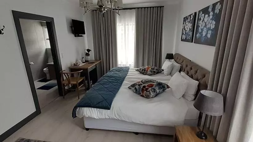 هتل Guesthouse Indongo