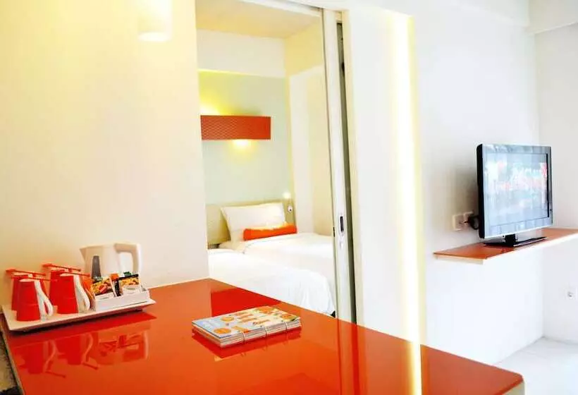 Harris Hotel & Residences Sunset Road