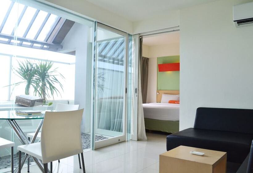 Harris Hotel & Residences Sunset Road