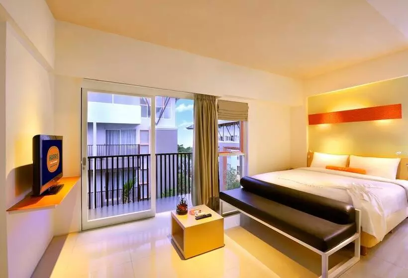 Harris Hotel & Residences Sunset Road