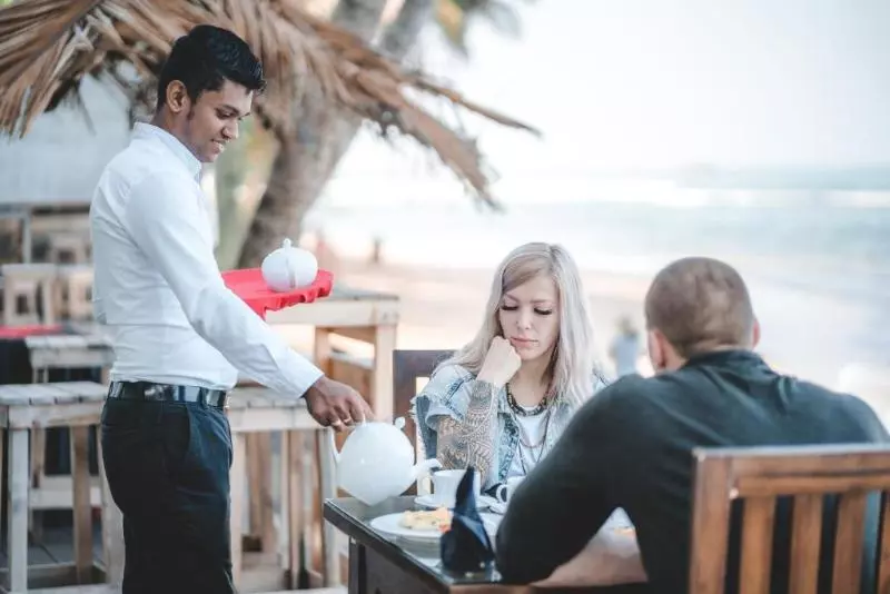 هتل Hikkaduwa Beach