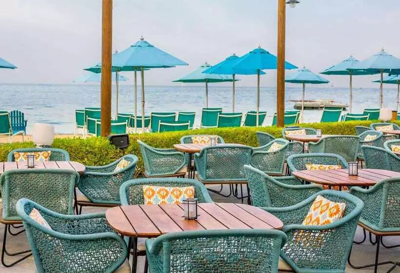 هتل Hilton Doha