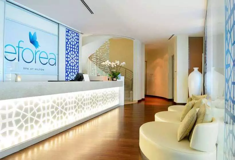 هتل Hilton Doha