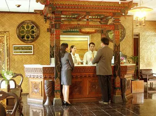 호텔 Istana Batik Ratna