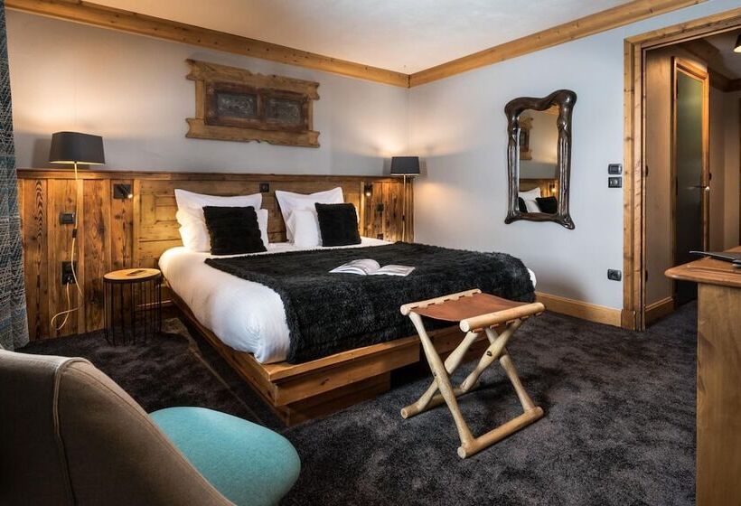 هتل Les Suites Du Montana By Les Etincelles