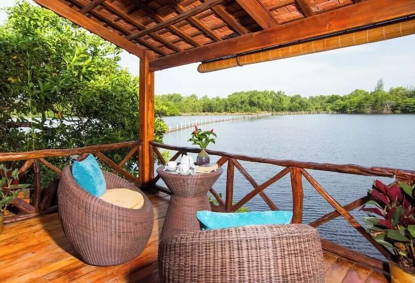هتل Chez Carole Beach Resort & Spa