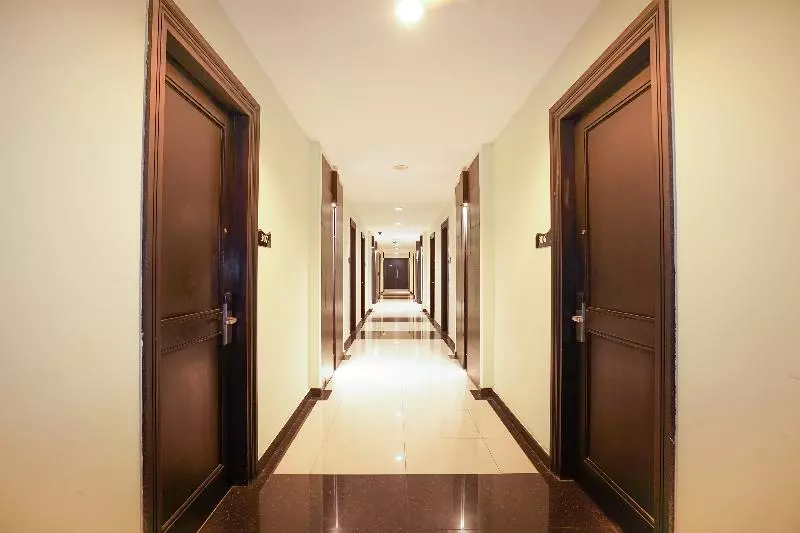 Отель Prime Royal