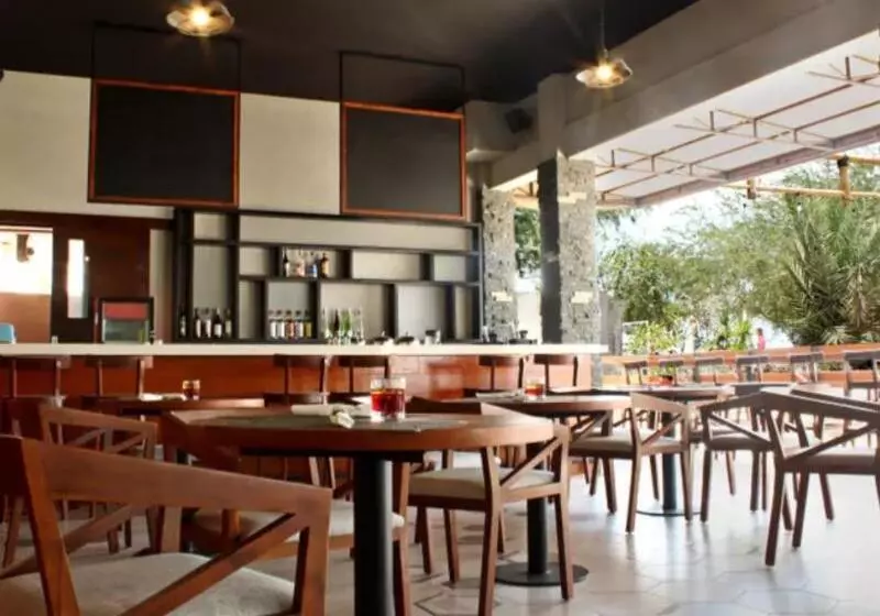 ホテル Queen Villa & Spa