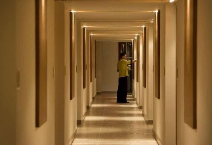 فندق Santika Bsd City Serpong