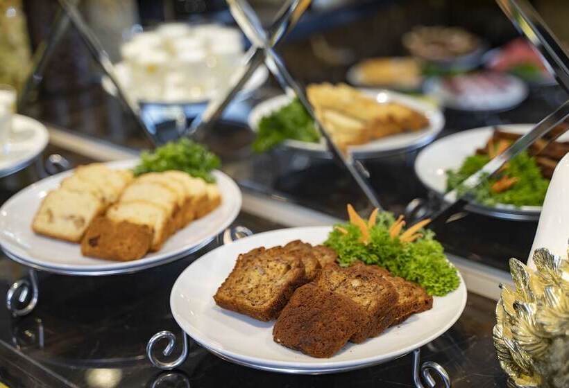 Splendid Star Grand Hotel And Spa