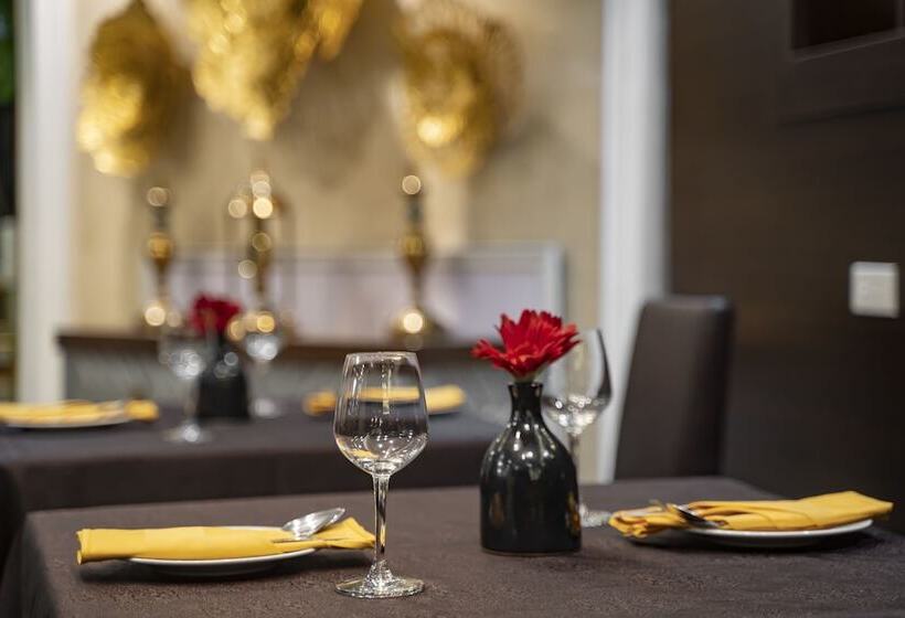 Splendid Star Grand Hotel And Spa