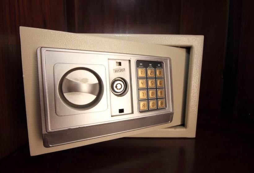 Splendid Star Grand Hotel And Spa