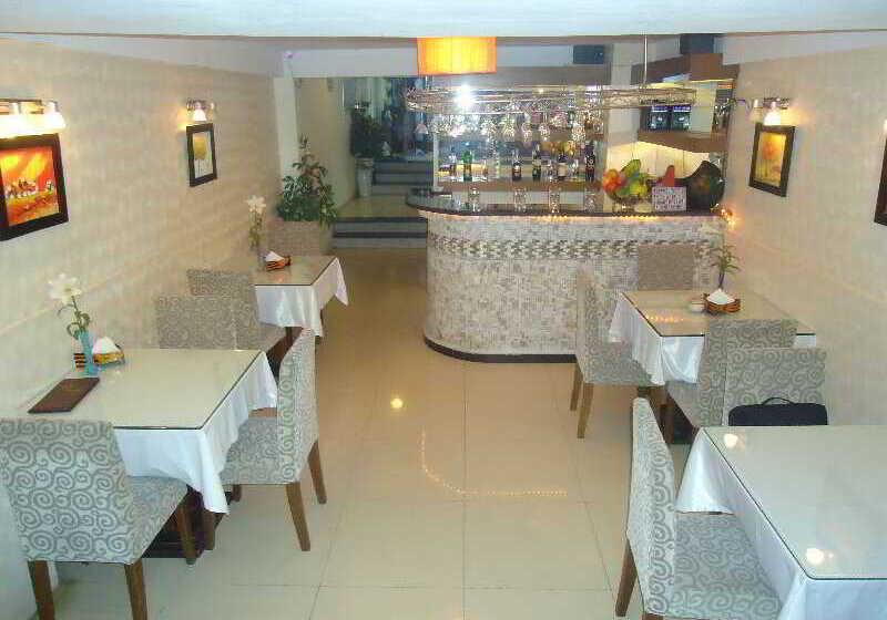 Splendid Star Grand Hotel And Spa