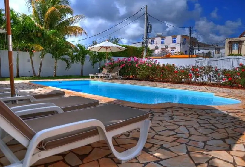 La Pointe Villas