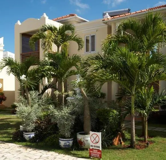 La Pointe Villas