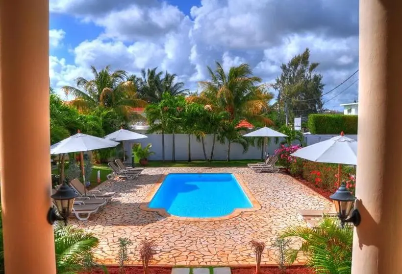La Pointe Villas