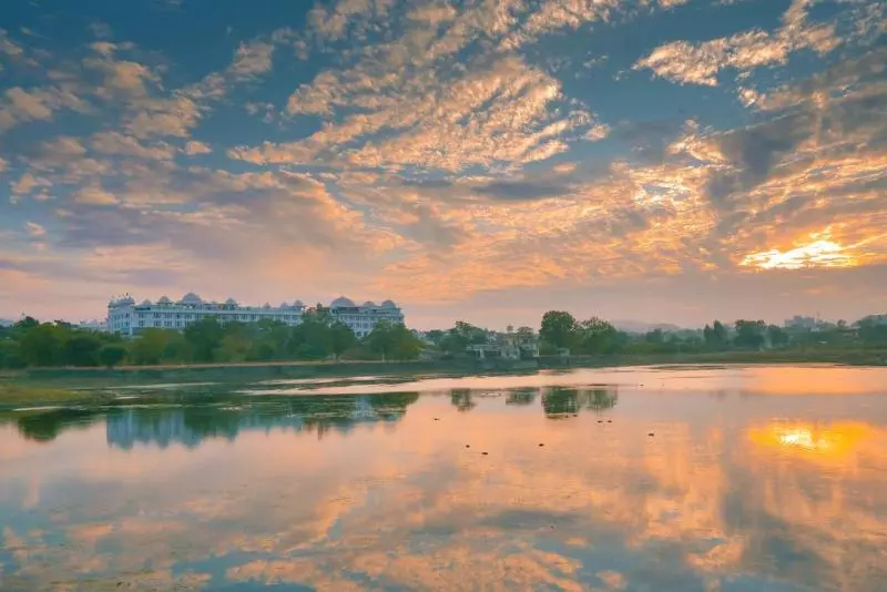 Radisson Blu Udaipur Palace Resort & Spa