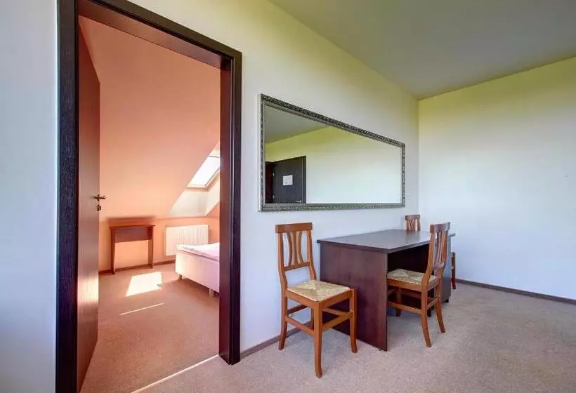 تختخواب و صبحانه Aero