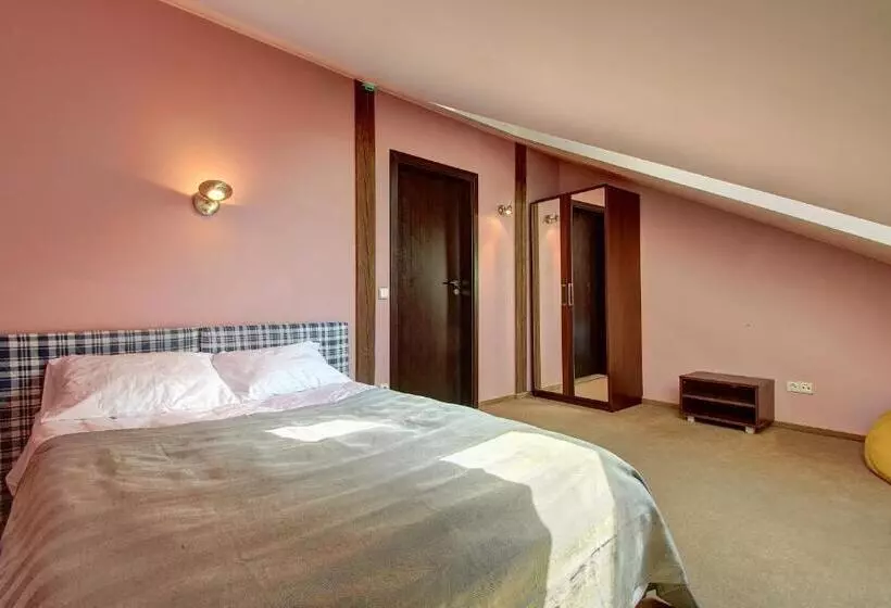 تختخواب و صبحانه Aero