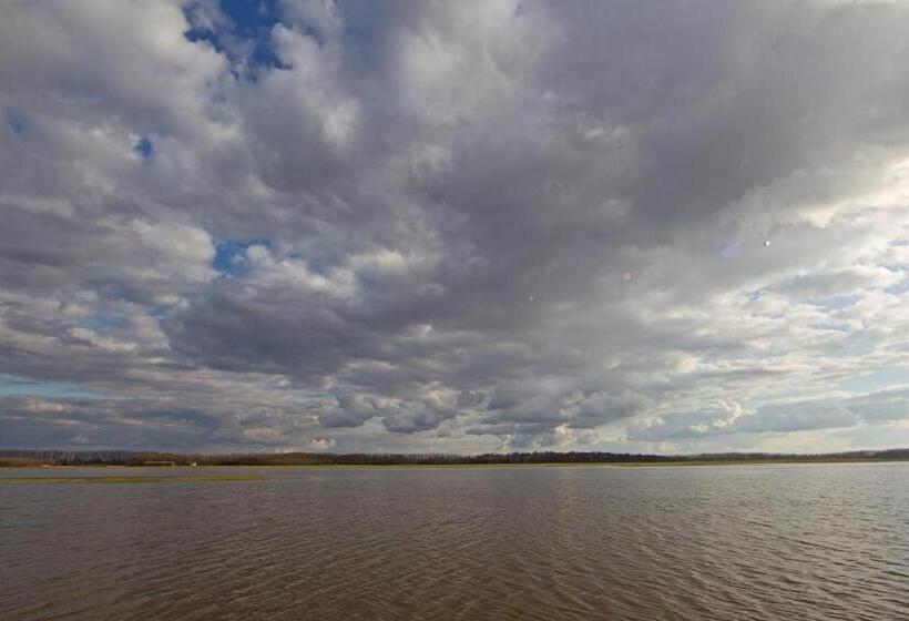 مبيت وإفطار Bibic Nature Lodge