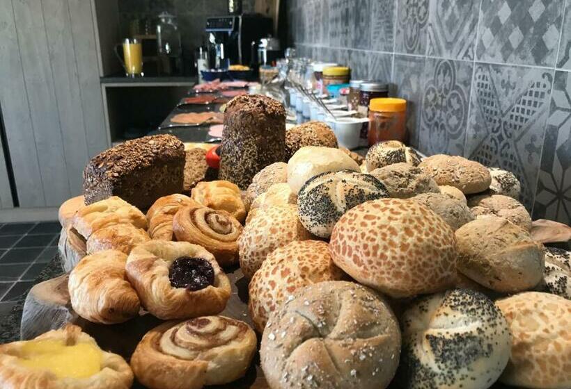 민박 De Worfthoeve