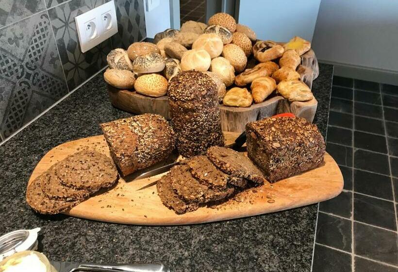 민박 De Worfthoeve