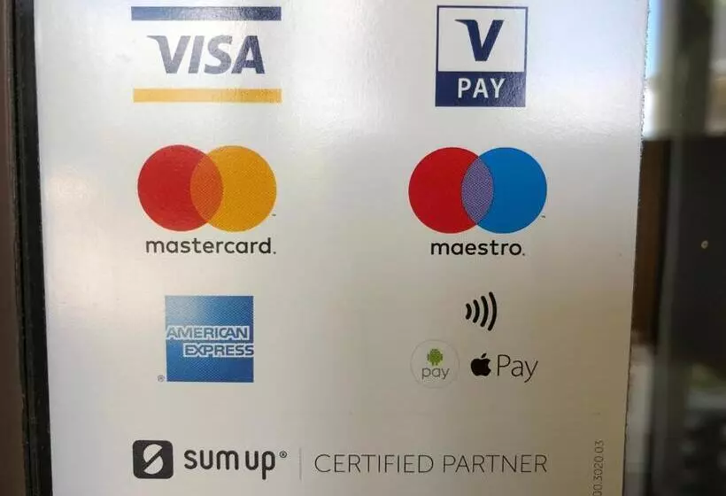 ベッドアンドブレックファースト Pajula Majatalo