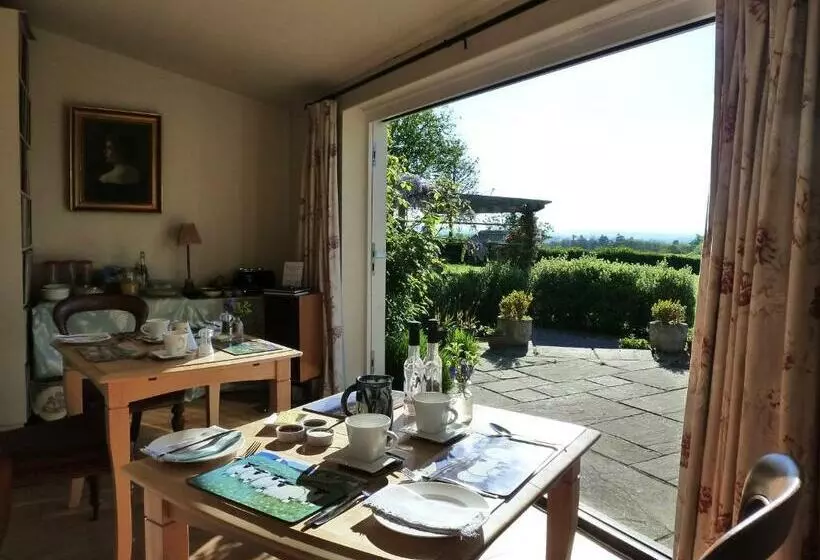 ベッドアンドブレックファースト The Lodge, At Orchard Cottage