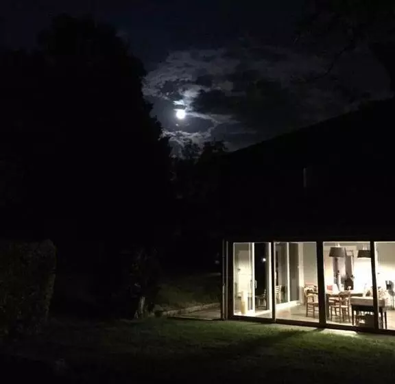 La Grange De La Batone   Bed And Breakfast