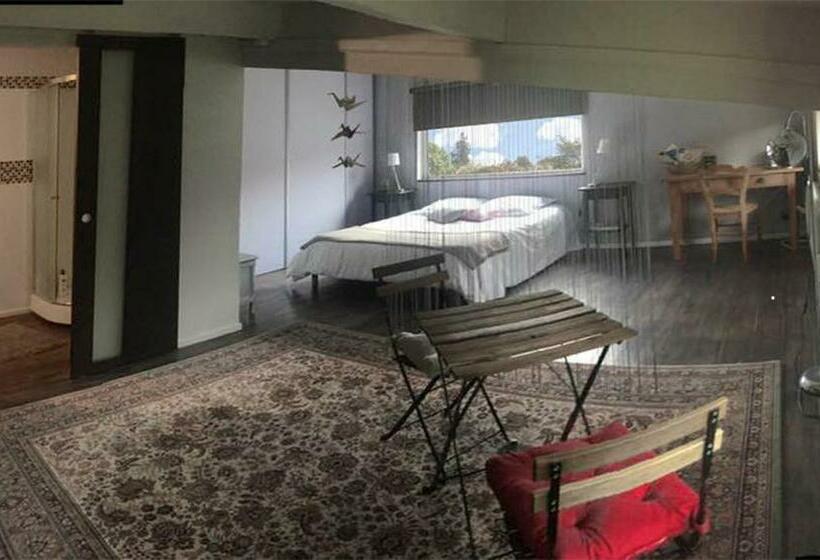 La Grange De La Batone Bed And Breakfast