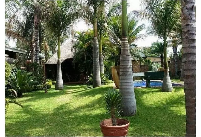 ペンション Lala Bela Guest House