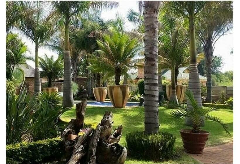 پانسیون Lala Bela Guest House