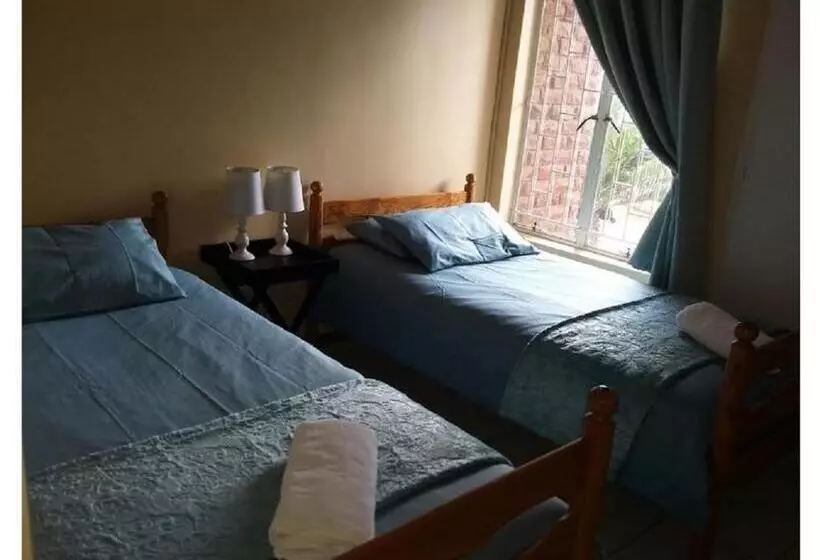 ペンション Lala Bela Guest House