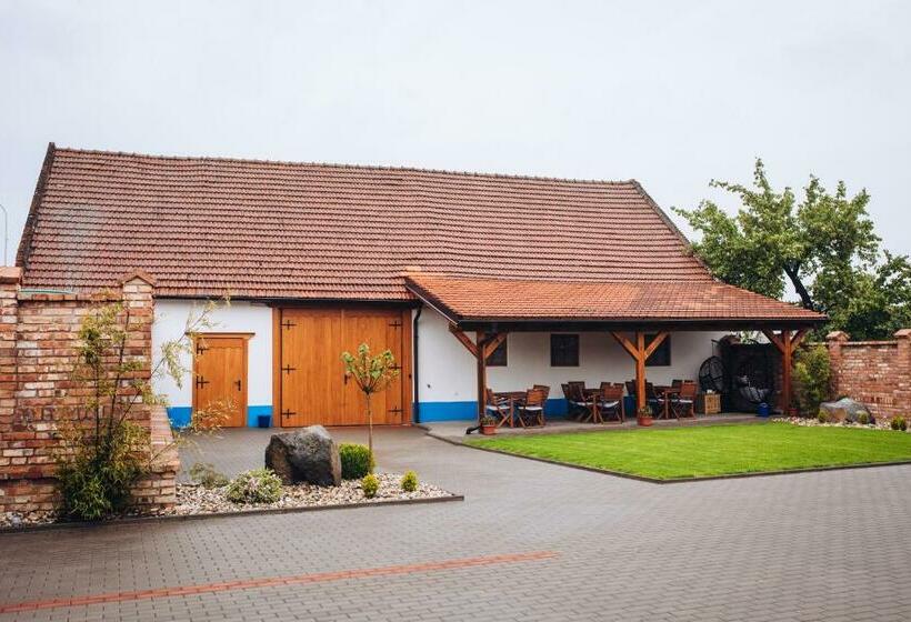 펜션 Penzion Blatnice