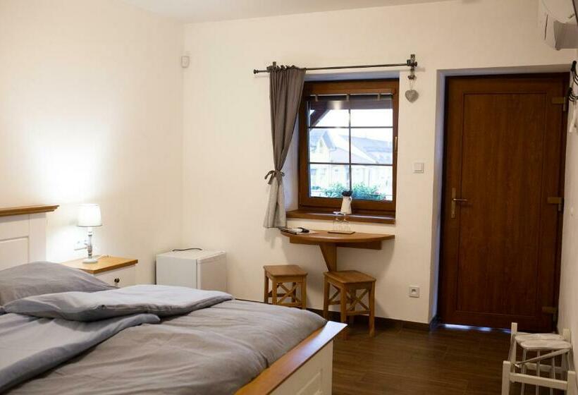 펜션 Penzion Blatnice